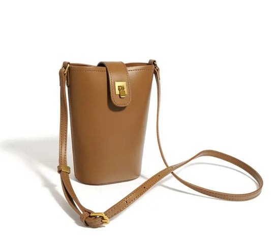 Cross Body Cup